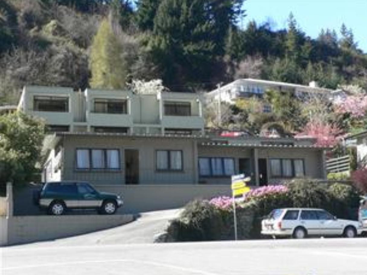 Abba Court Motel Куийнстаун Екстериор снимка